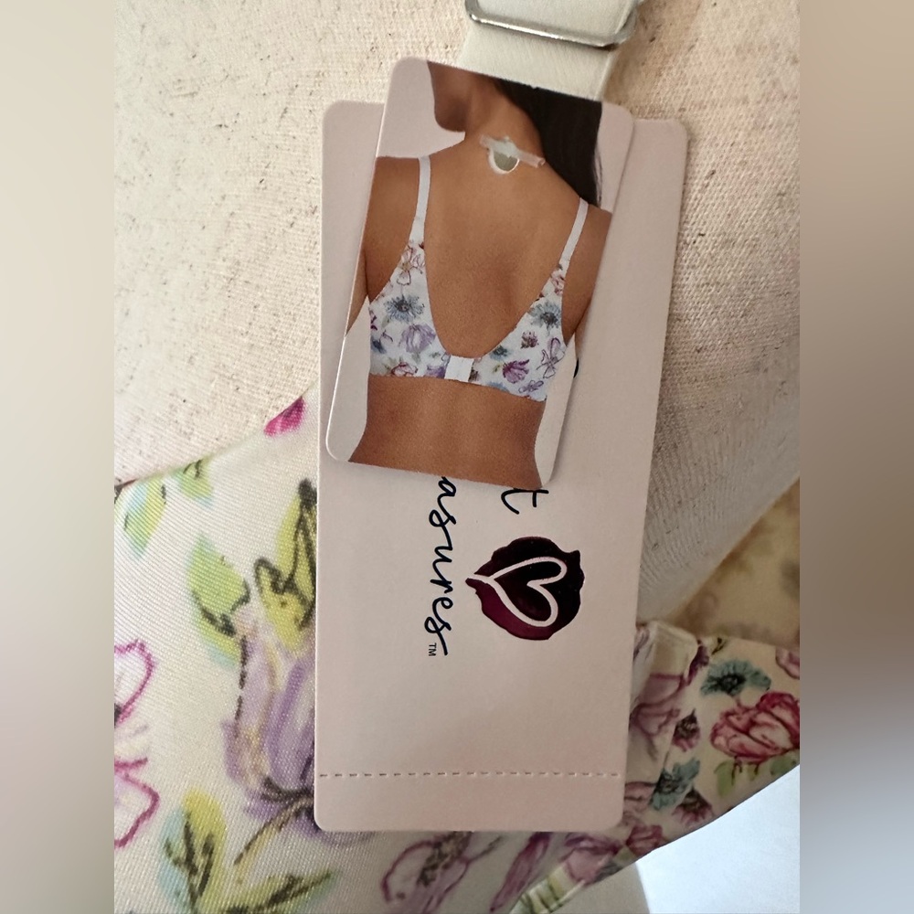 NWT! Floral Bra Sz 40DD - Picture 6 of 6